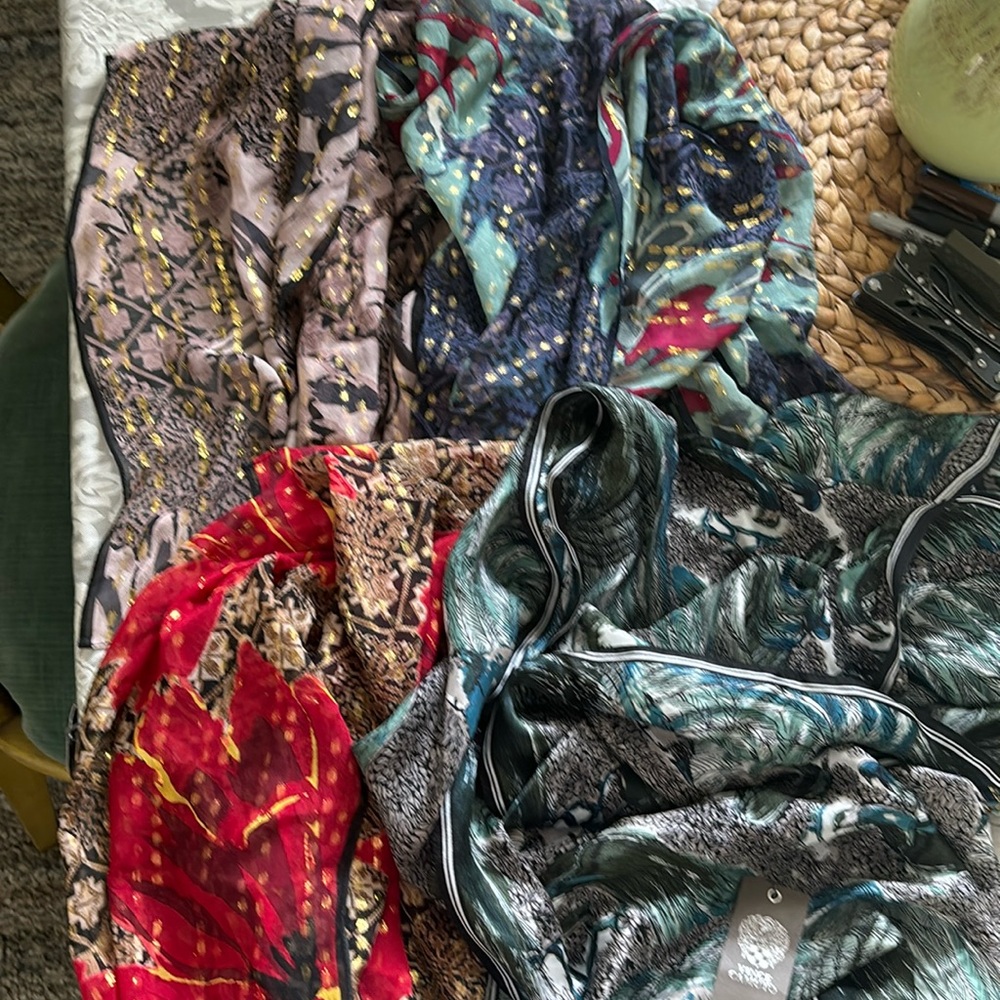 4 scarves